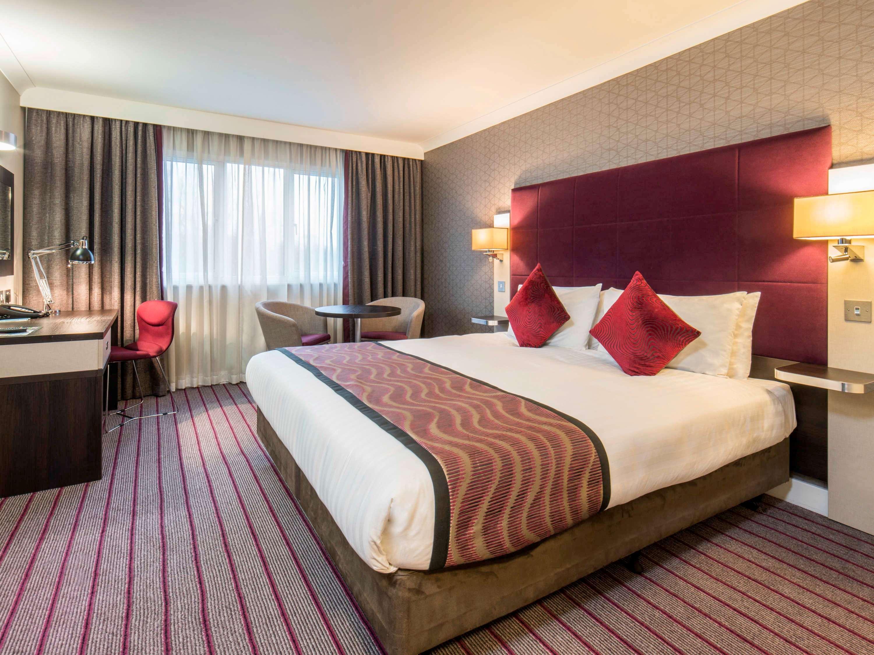 Mercure London Heathrow Airport Hillingdon Buitenkant foto